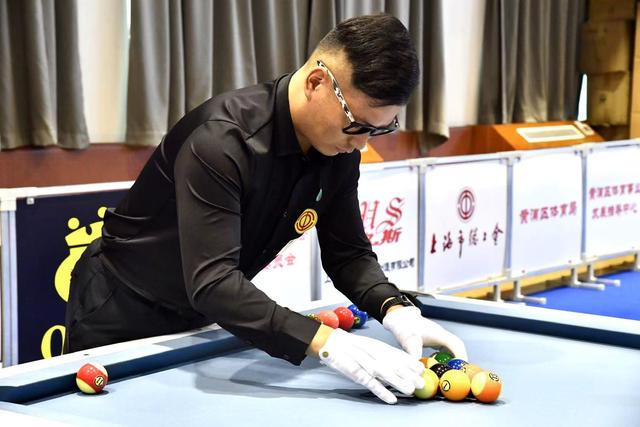 费迪南德的 费迪南德的